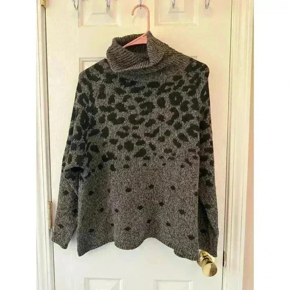 Cheetah Chunky Knit Sweater - Picture 1 of 4